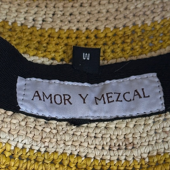 AMOR Y MEZCAL Stylish Striped Yellow and Cream Hat